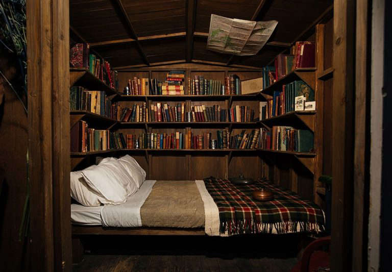 Nyc S Clandestine Cabin The Lodge At Gallow Green The Organized