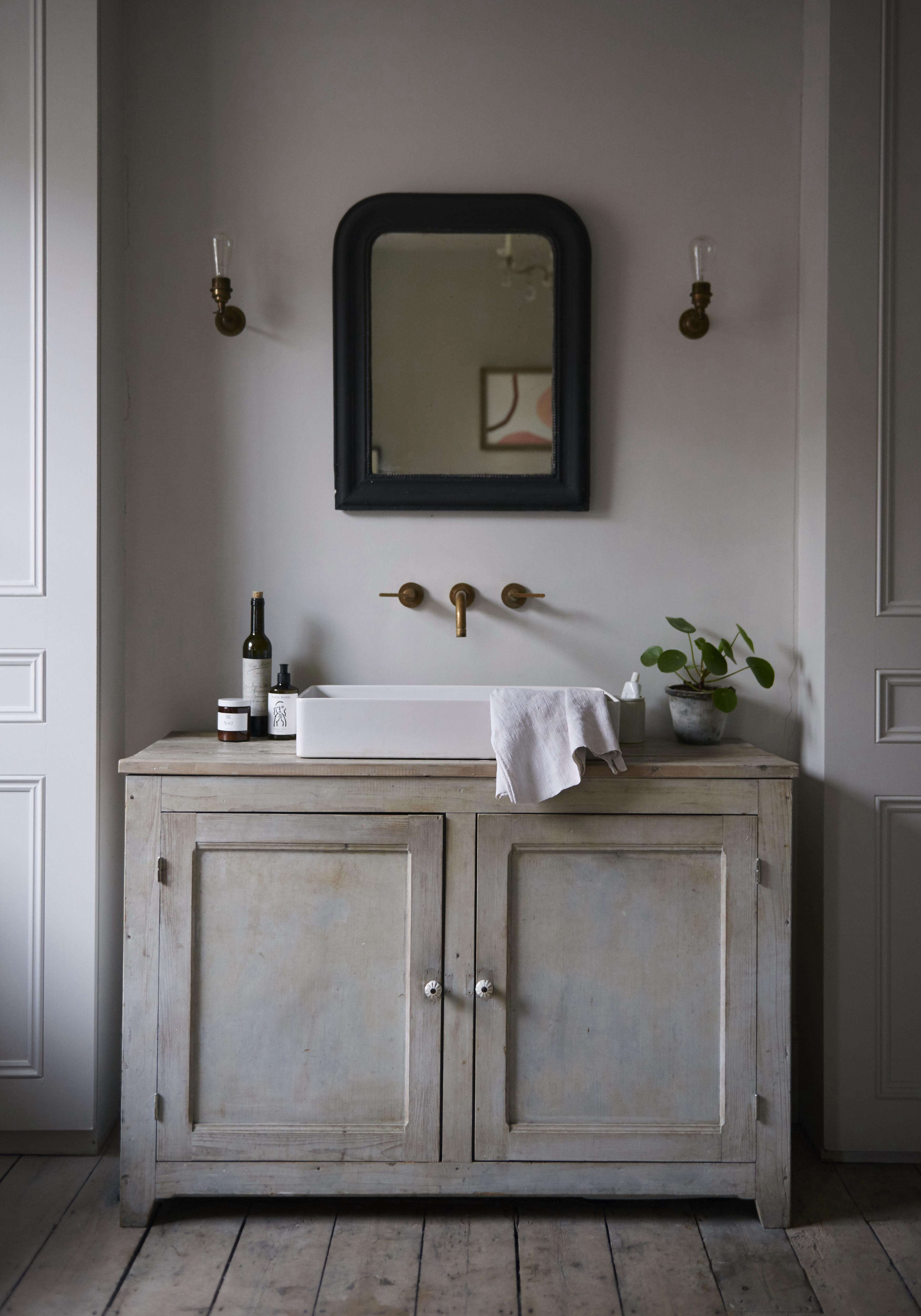 5 Tips for Under the Sink Organization and Storage