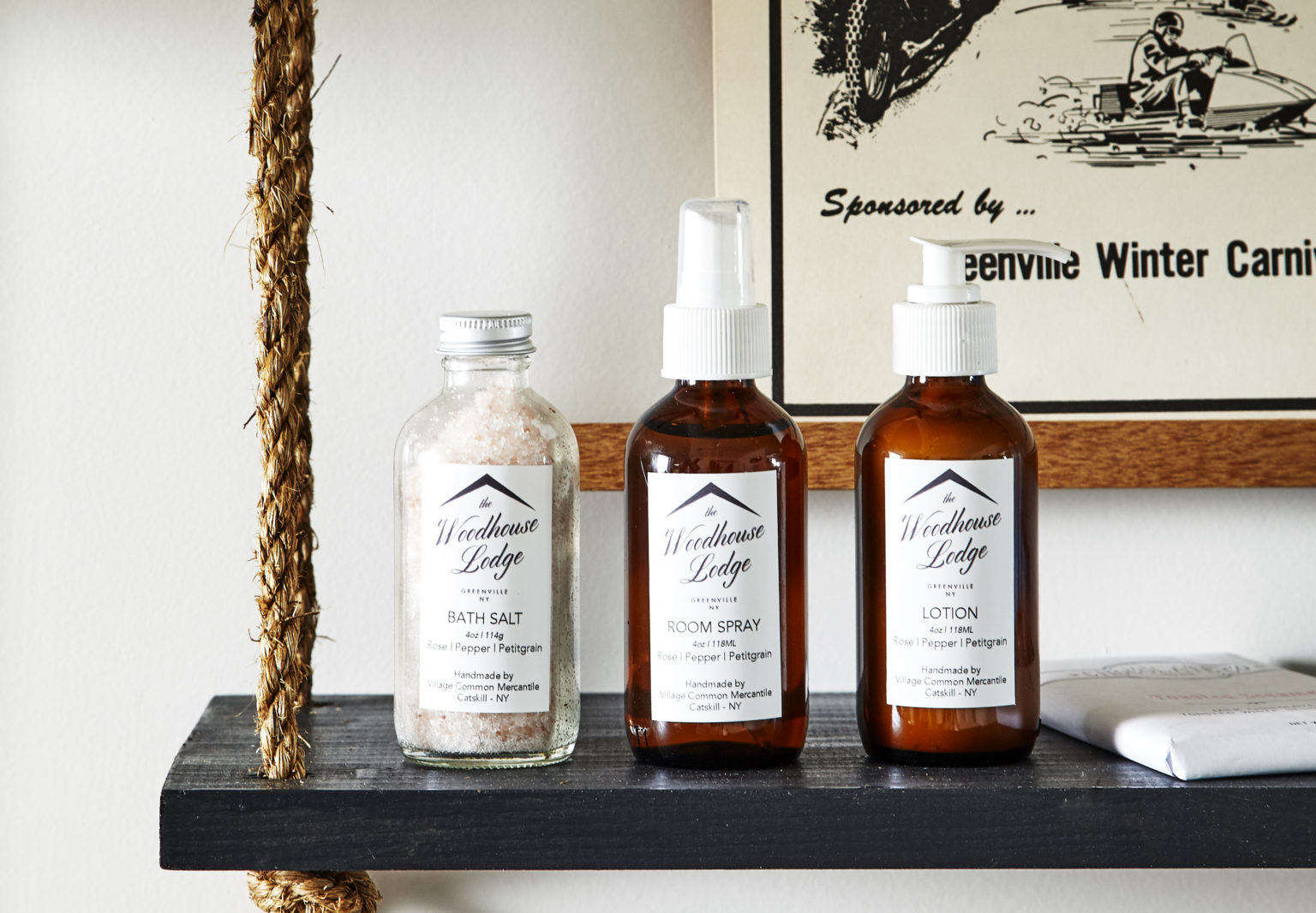 A Diy For Non Ers Make Hanging Shelf Peg Rail Megan Pflug Woodhouse Lodge Diy Hanging Shelf